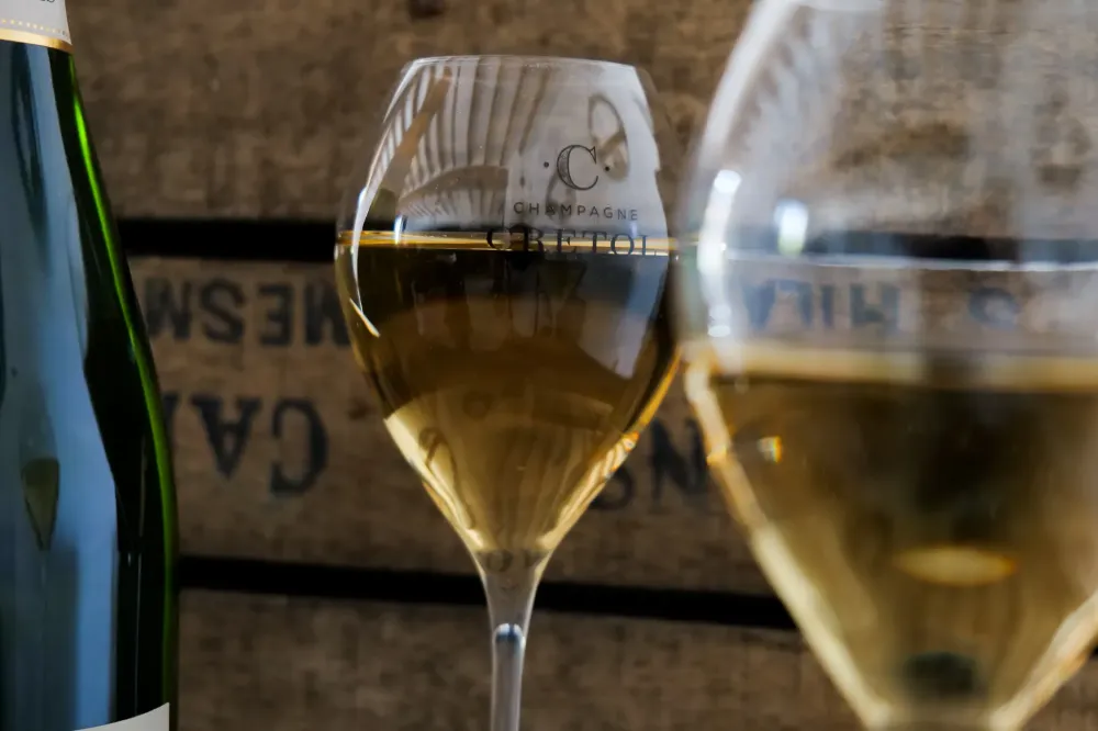 Champagne grande quantité restaurant près de Provins